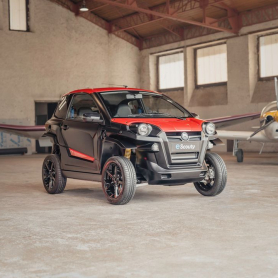 Vi introducerar Aixam Mega i Sverige med elektriska Mega e-SCOUTY.